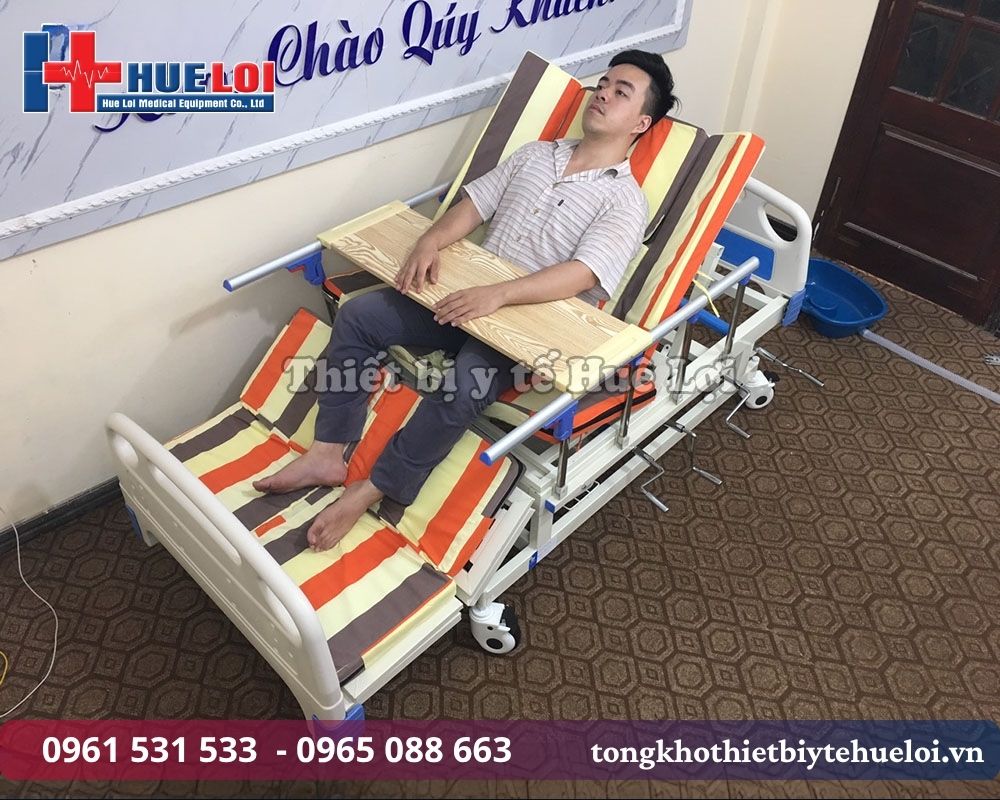 giường bệnh đa năng 4 tay quay
